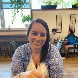 Meet your Posher, Lindsey